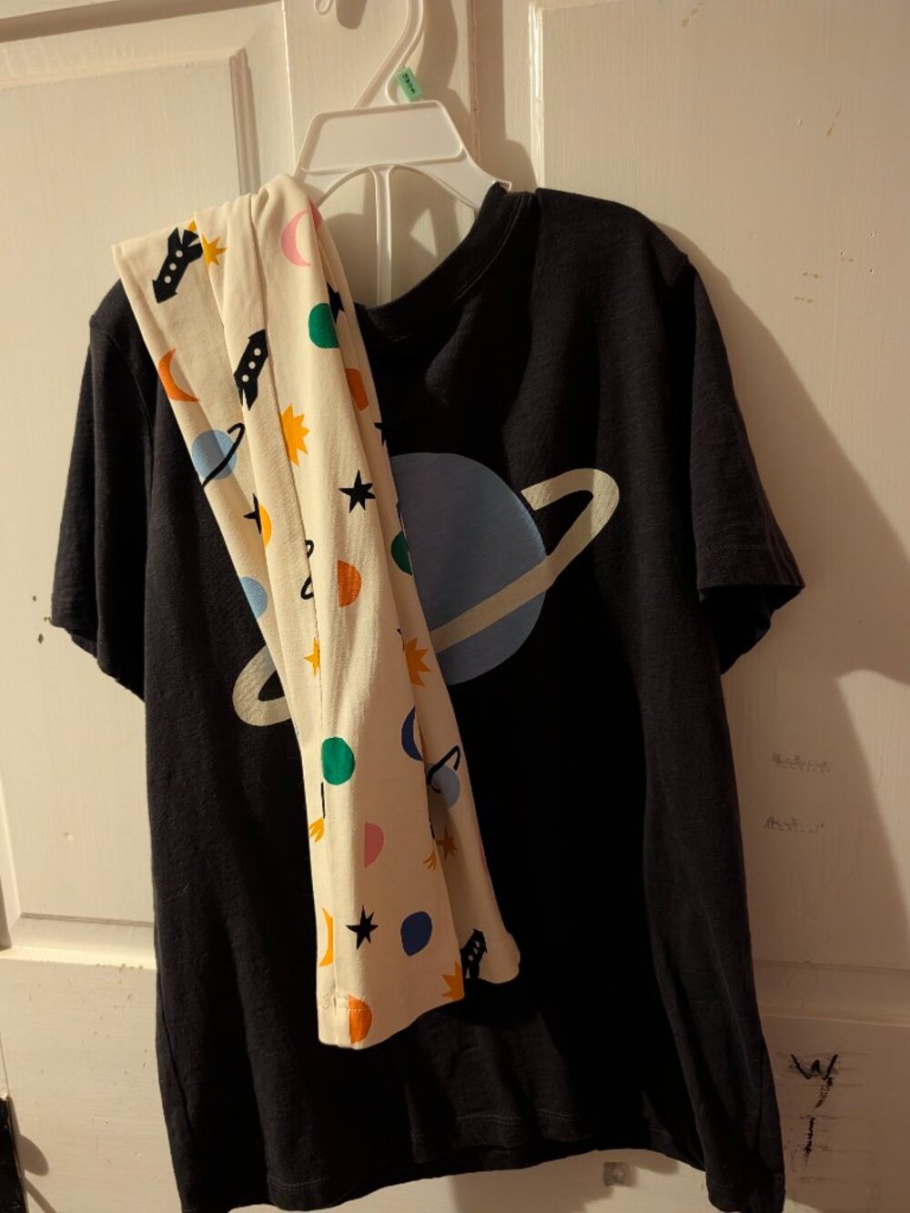 Hannah Andersson space leggings and t shirt
